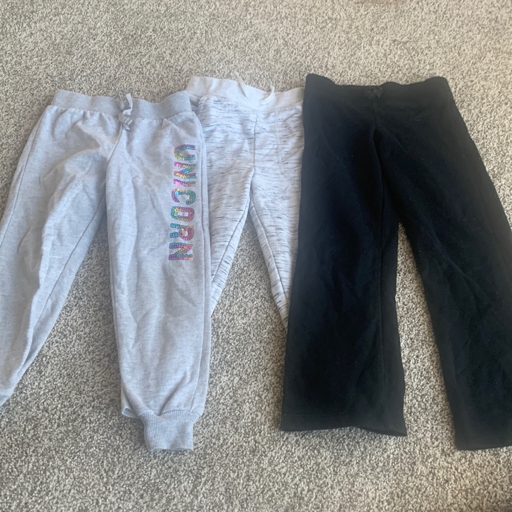 Little girl sweats